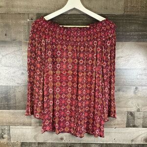 Band Of Gypsies Women’s Size Small Blouse Burgundy Red Pattern Off The Shoulder